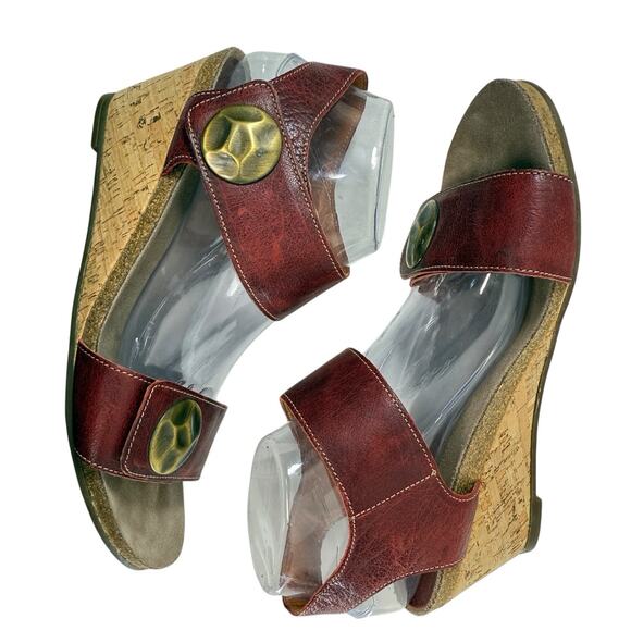 Taos Carousel 2 Women Size EU 40 US 9 Red Leather Wedge Heel Comfort Sandal Cork - Picture 7 of 11